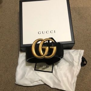 Gucci leather belt with double g buckle